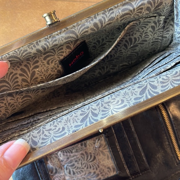 Hobo Leanne Crossbody Clutch